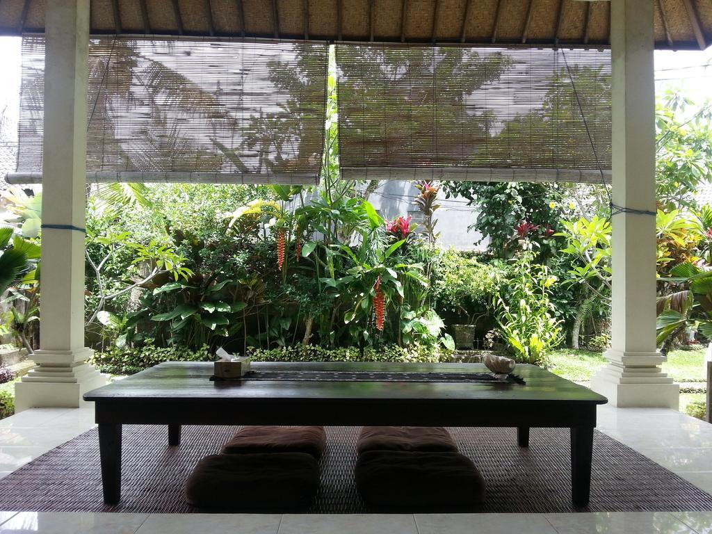 Runa Guesthouse Ubud  Exterior photo